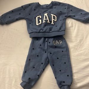 Blue girl gap sweatsuit outfit 12-18 month